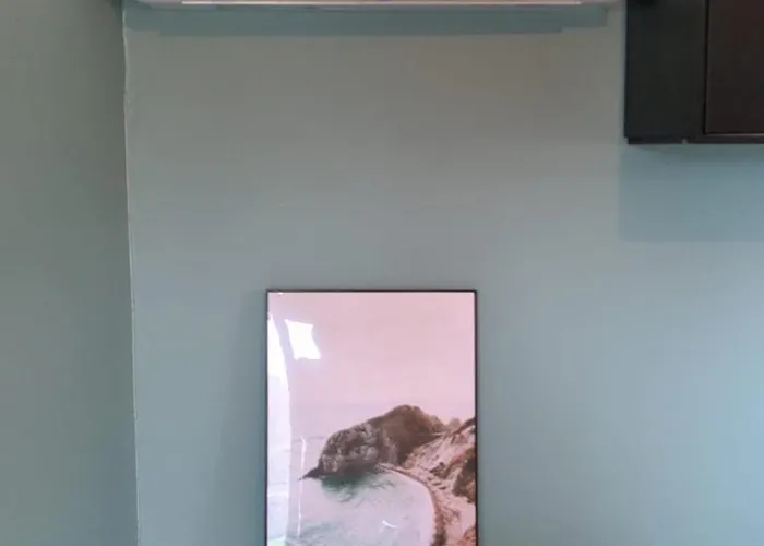 Le D'elisabeth Nyaraló *